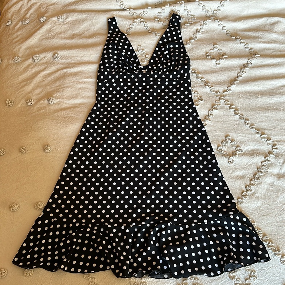 3Free Polka Dot Dress